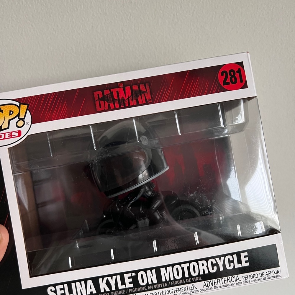 Selina Kyle On motorcycle Pop collectible